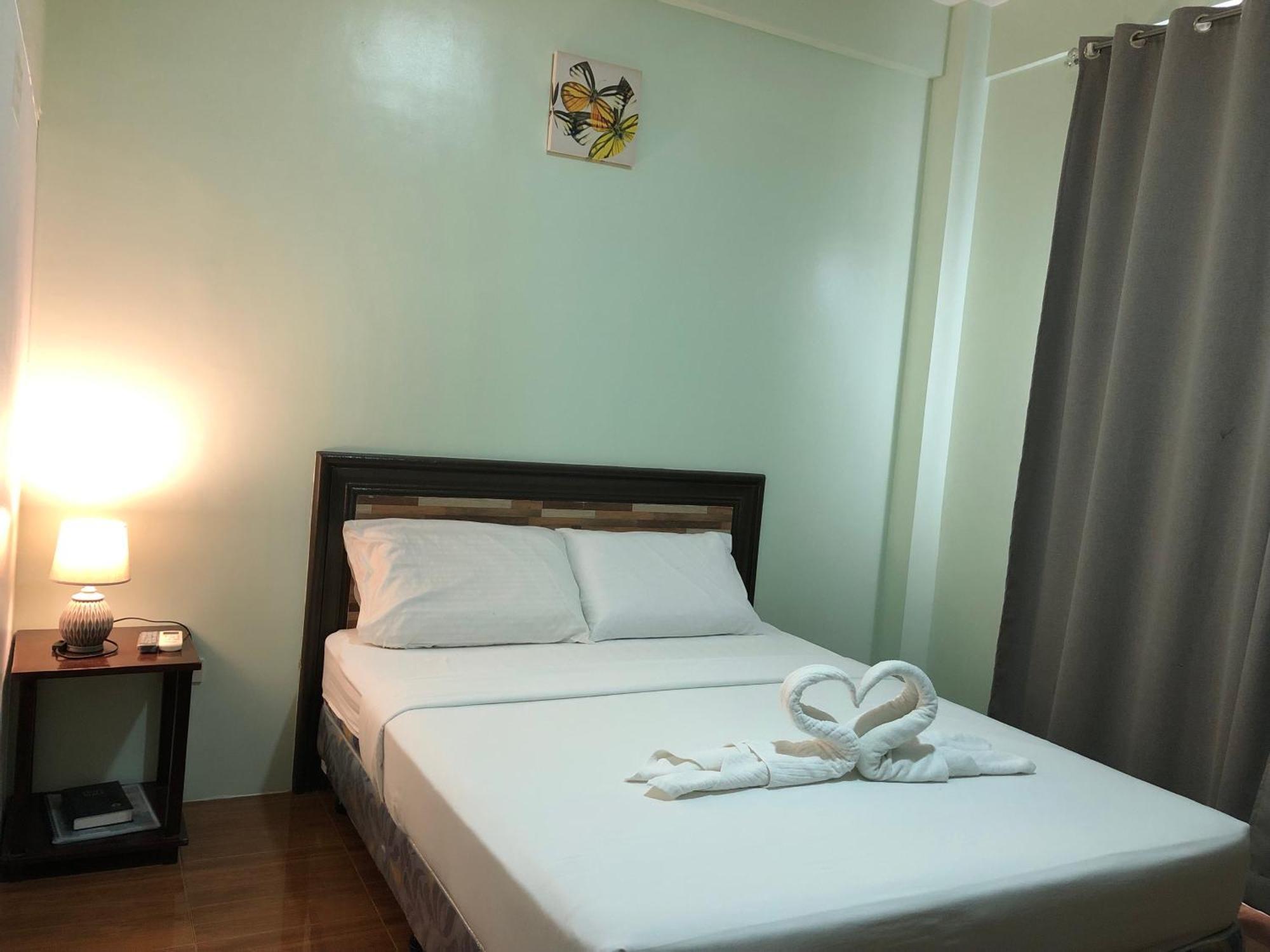 Adams View Hotel Moalboal Exterior foto
